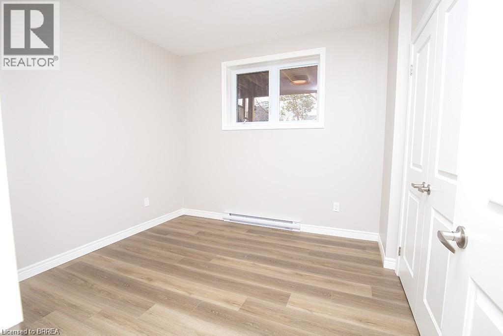 140 Mary Street Property Photo 15
