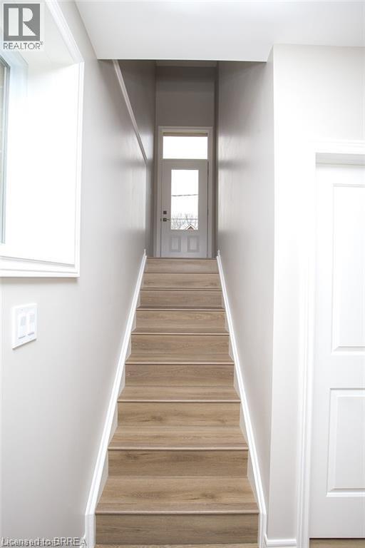 140 Mary Street Property Photo 25