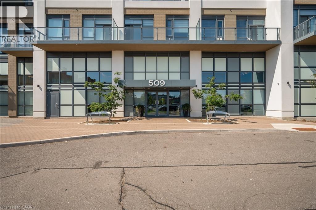 509 Dundas Street W Unit# 305 Property Photo 8