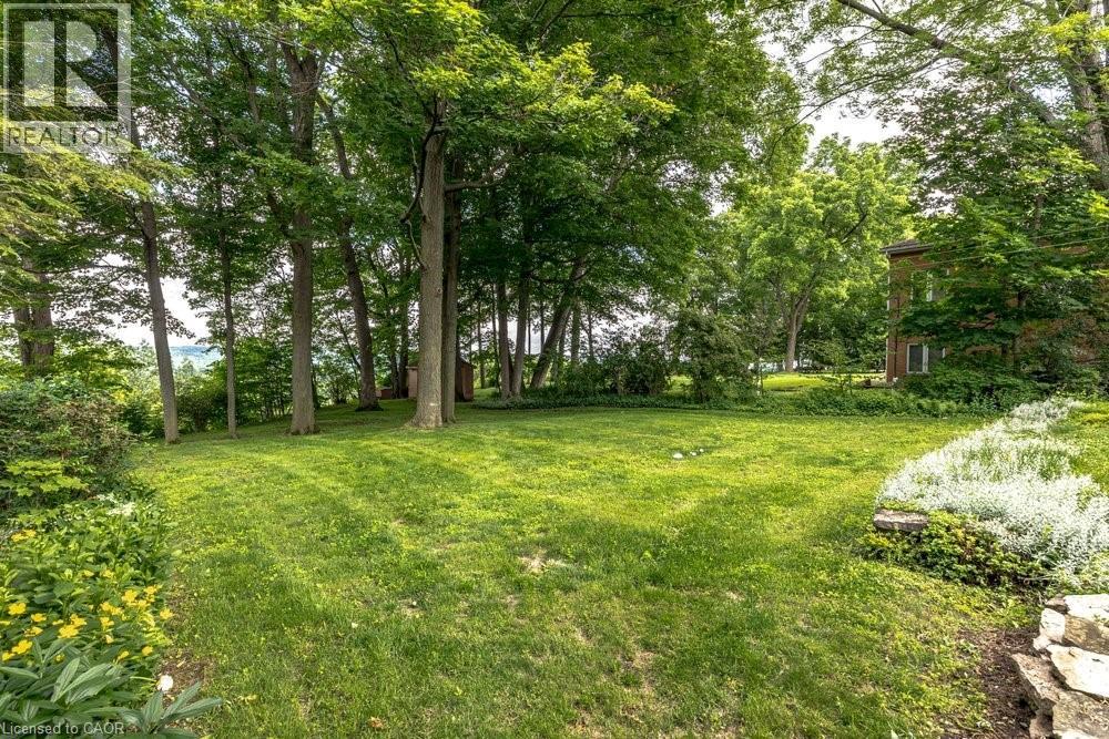 803 Montgomery Drive Property Photo 6