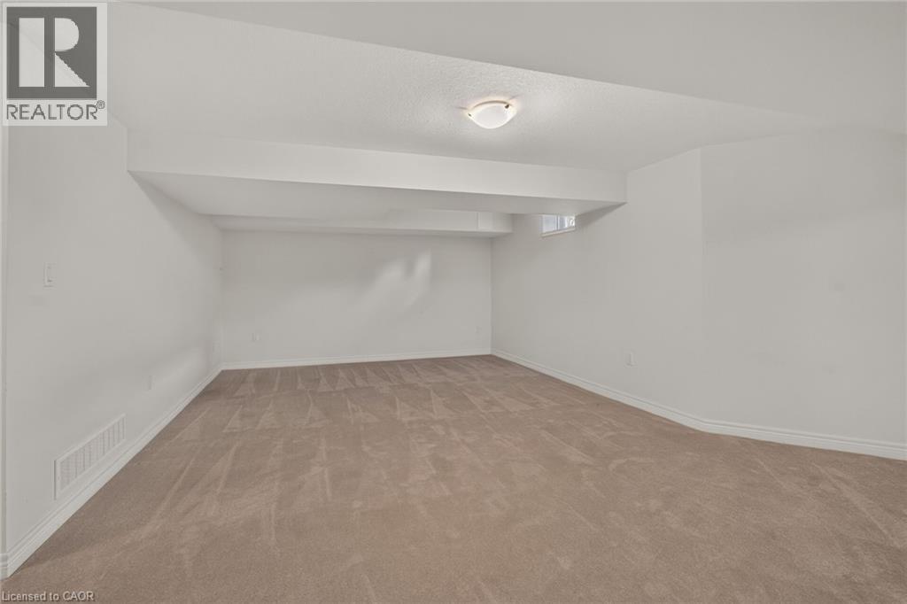 14 Ecker Lane Property Photo 40