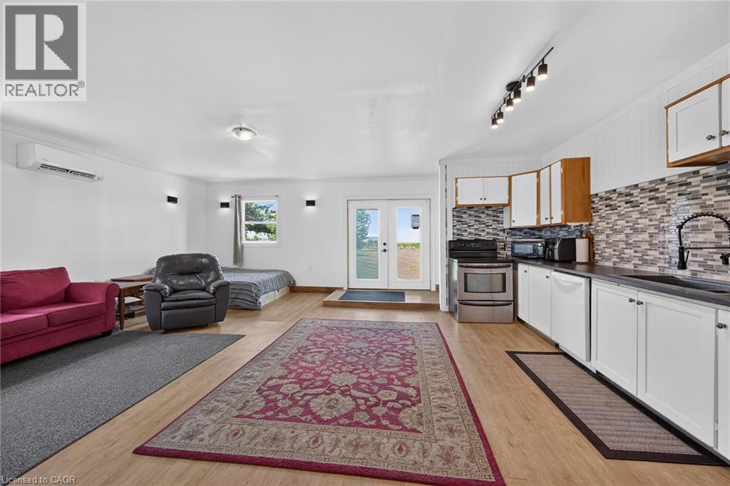 1284 Cheapside Road Property Photo 38