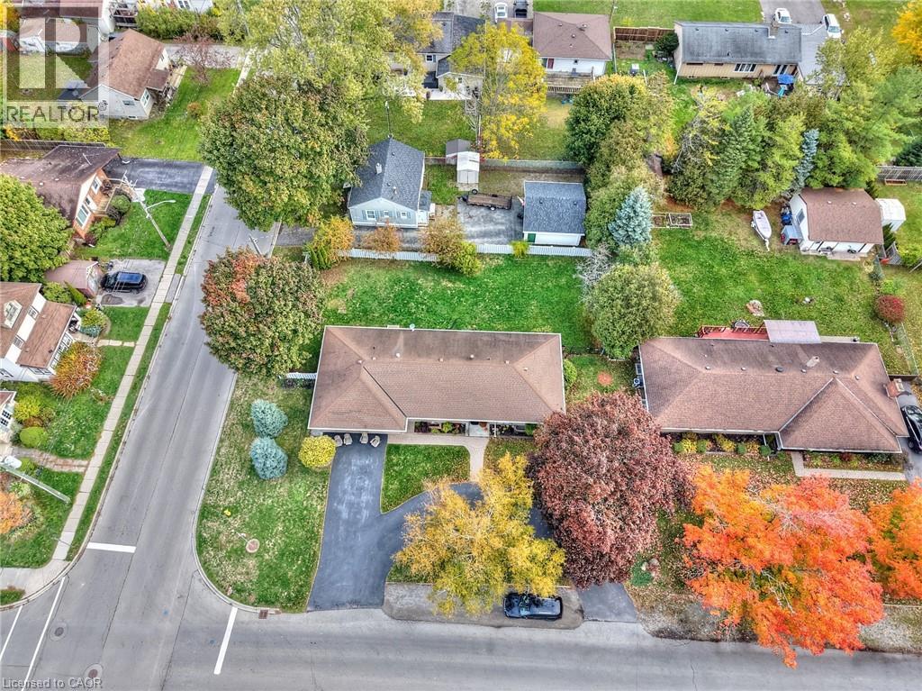 123 Fairview Avenue W Property Photo 6