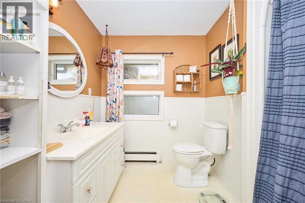 123 Fairview Avenue W Property Photo 25