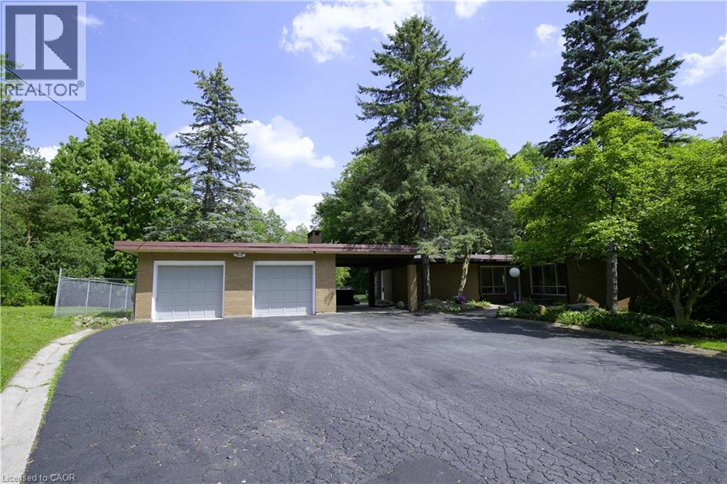560 Crane Court Property Photo 2