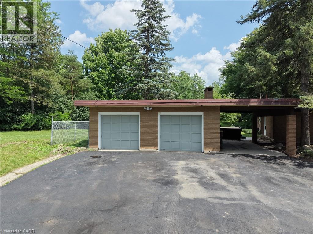 560 Crane Court Property Photo 7
