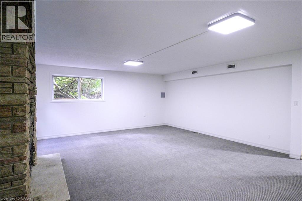 560 Crane Court Property Photo 31