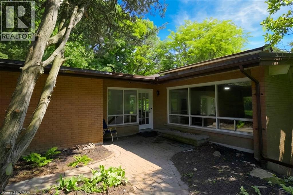 560 Crane Court Property Photo 36