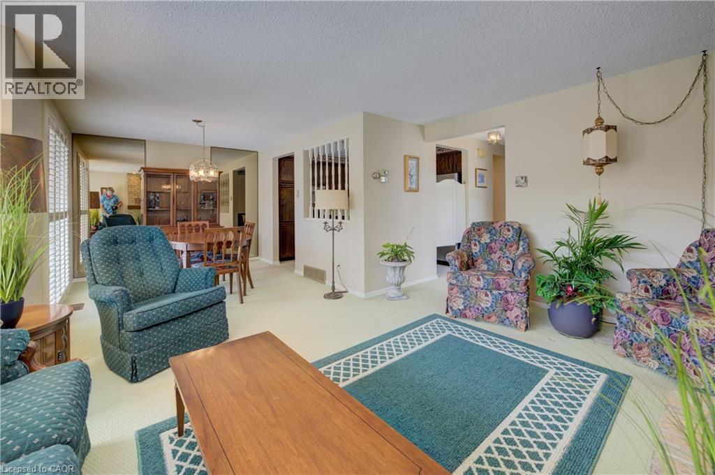 493 Beechwood Drive Unit# 4 Property Photo 13