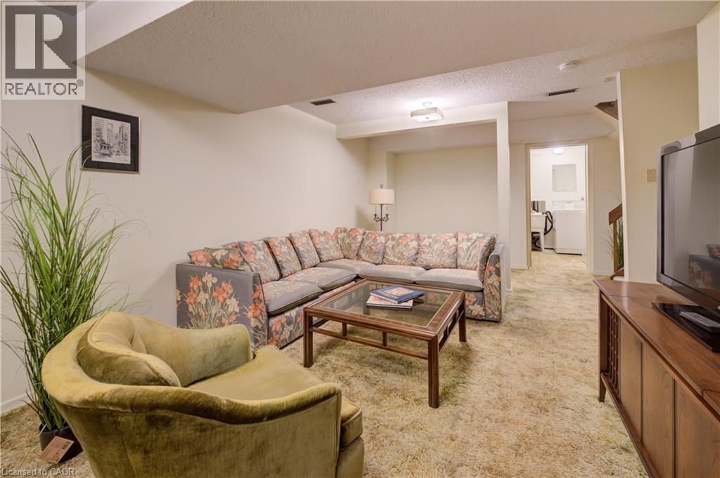 493 Beechwood Drive Unit# 4 Property Photo 29