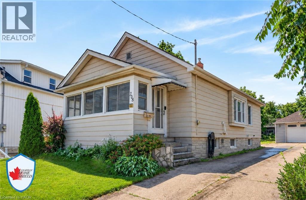 208 CARLTON Street Property Photo 1