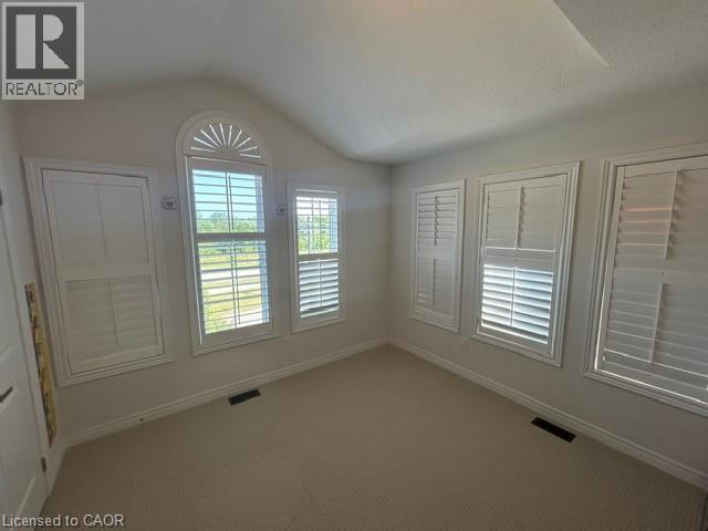57 Macbean Crescent Property Photo 12