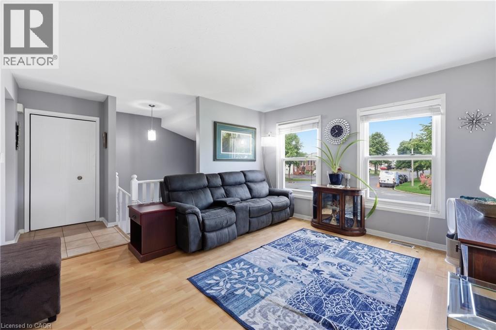 5709 Deerbrook Street Property Photo 5