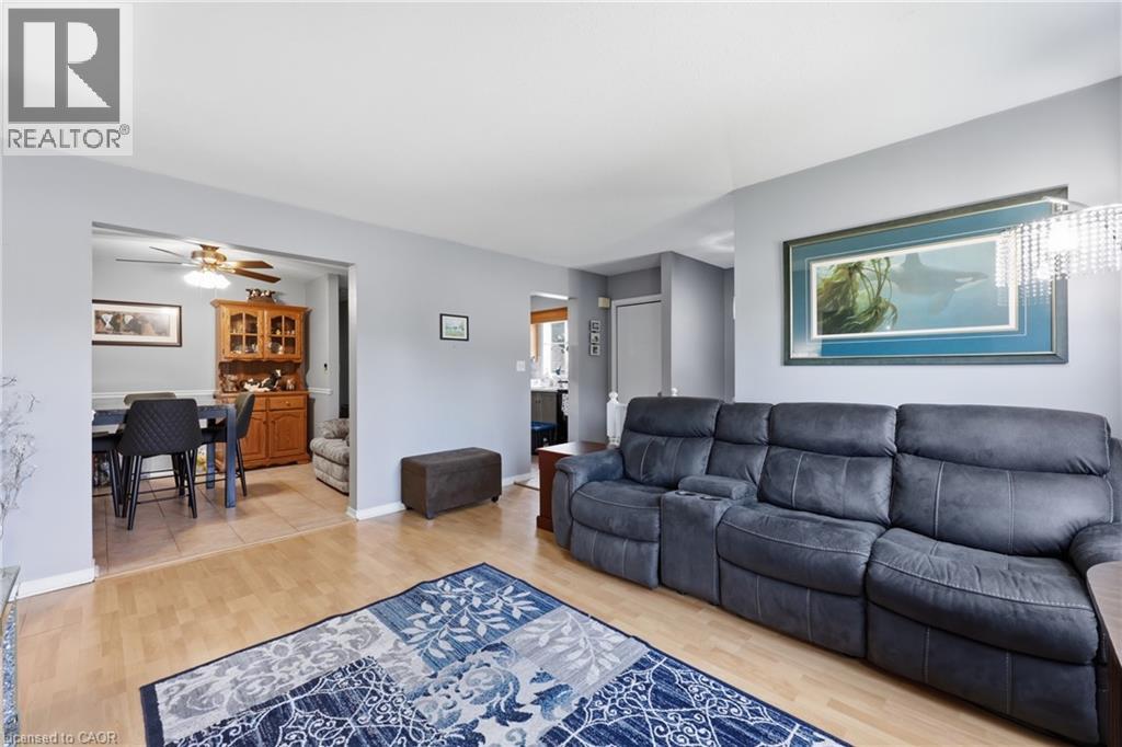 5709 Deerbrook Street Property Photo 7