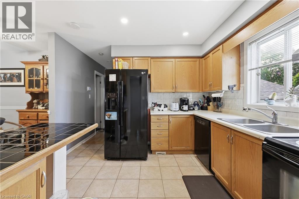 5709 Deerbrook Street Property Photo 10