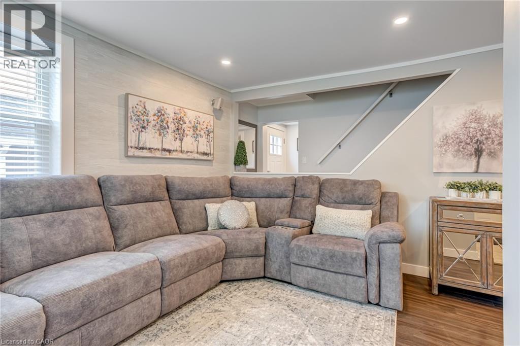9056 Airport Road Property Photo 16
