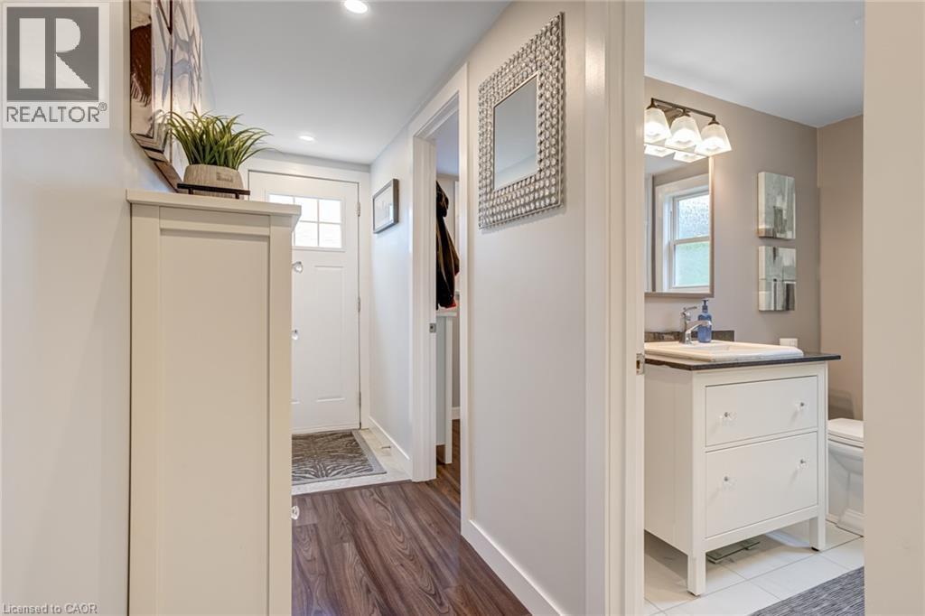 9056 Airport Road Property Photo 18