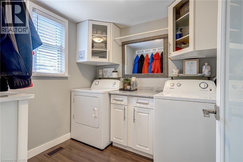 9056 Airport Road Property Photo 21
