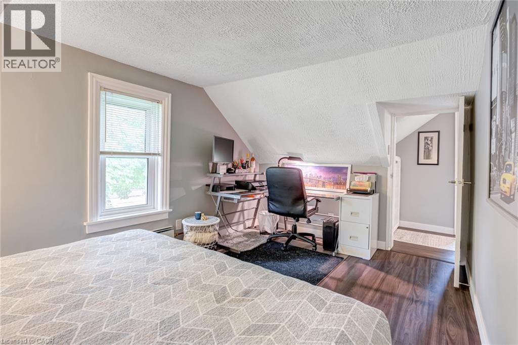 9056 Airport Road Property Photo 32