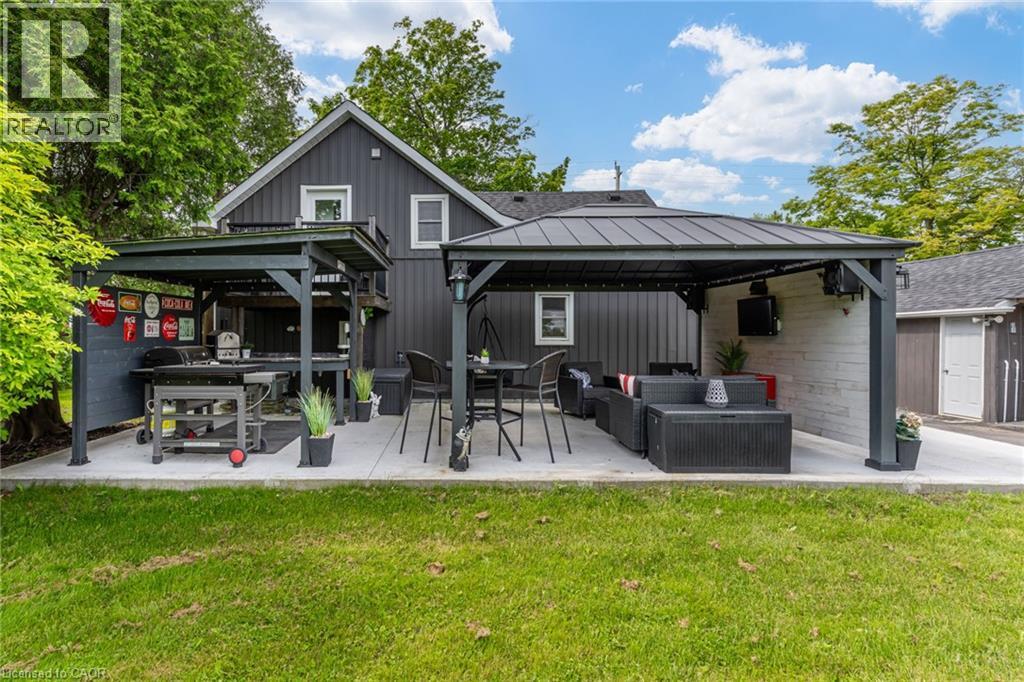 9056 Airport Road Property Photo 41