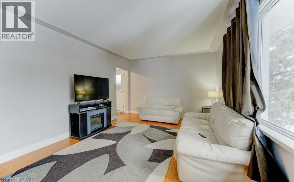 109 Eton Drive Property Photo 28