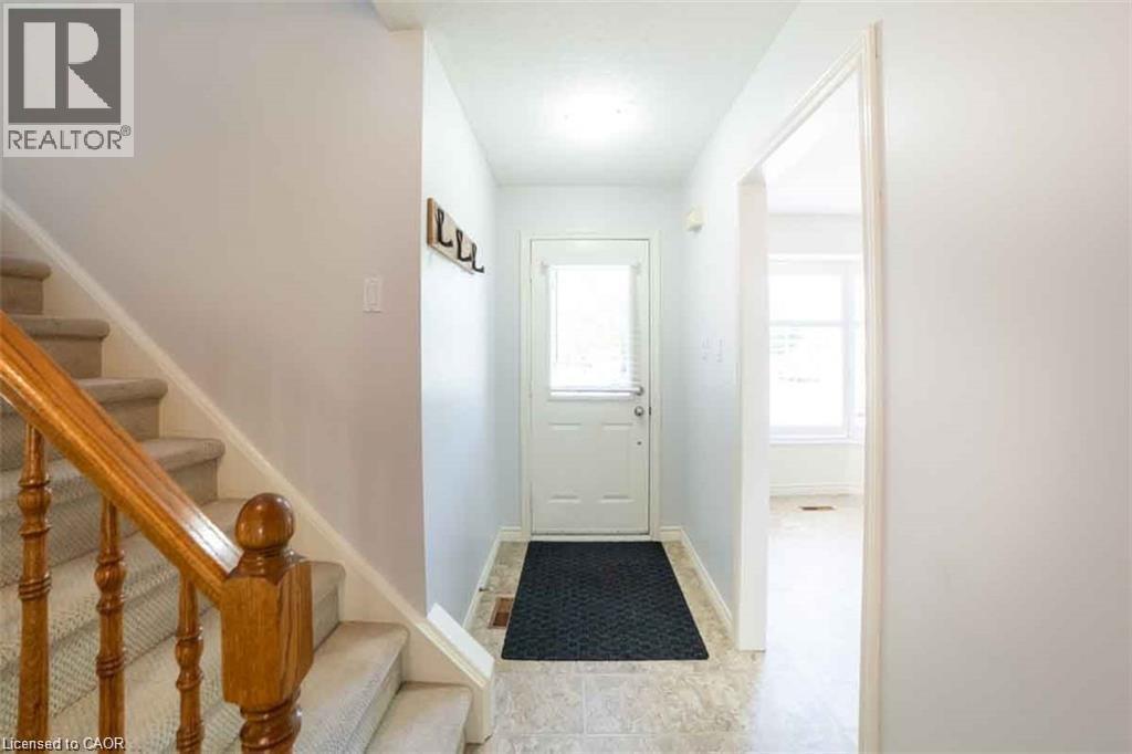 19 Beachgrove Crescent Property Photo 2
