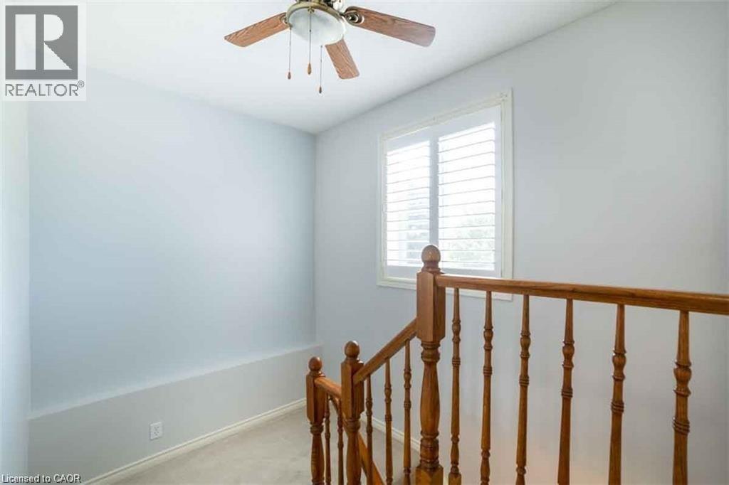 19 Beachgrove Crescent Property Photo 15