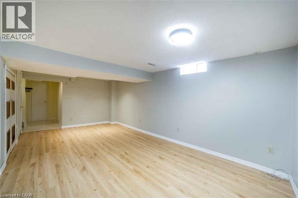 19 Beachgrove Crescent Property Photo 30