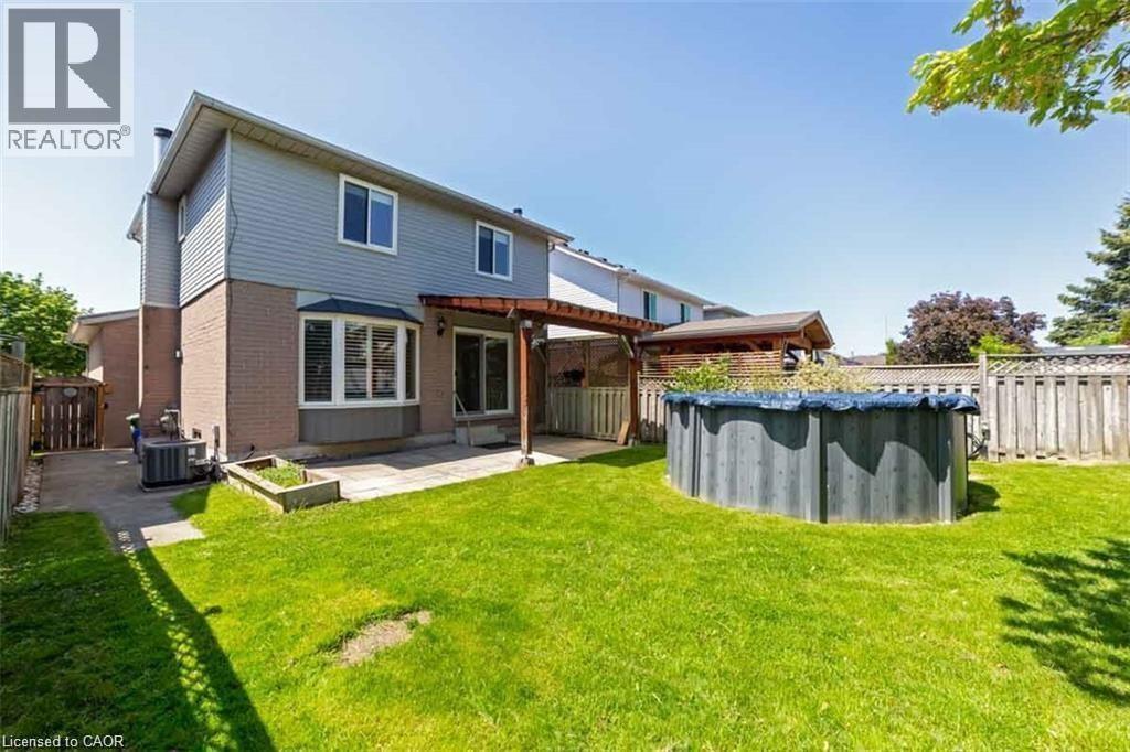 19 Beachgrove Crescent Property Photo 35