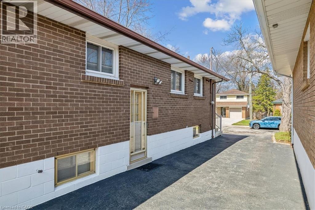 11 Duff Street Property Photo 6