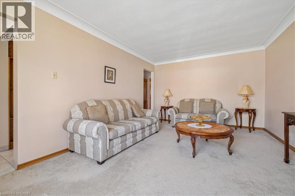 11 Duff Street Property Photo 9
