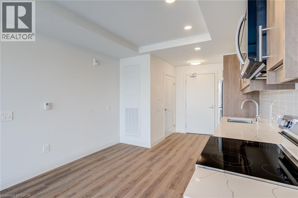 1333 Weber Street E Unit# 802 Property Photo 10