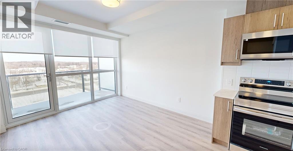 1333 Weber Street E Unit# 809 Property Photo 10