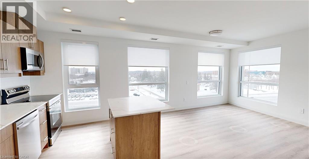 1333 Weber Street E Unit# 807 Property Photo 6