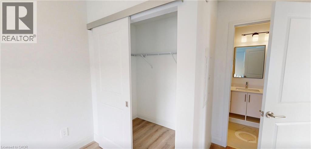 1333 Weber Street E Unit# 807 Property Photo 12
