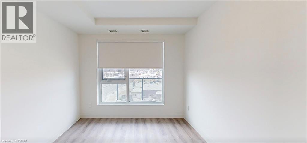 1333 Weber Street E Unit# 807 Property Photo 13