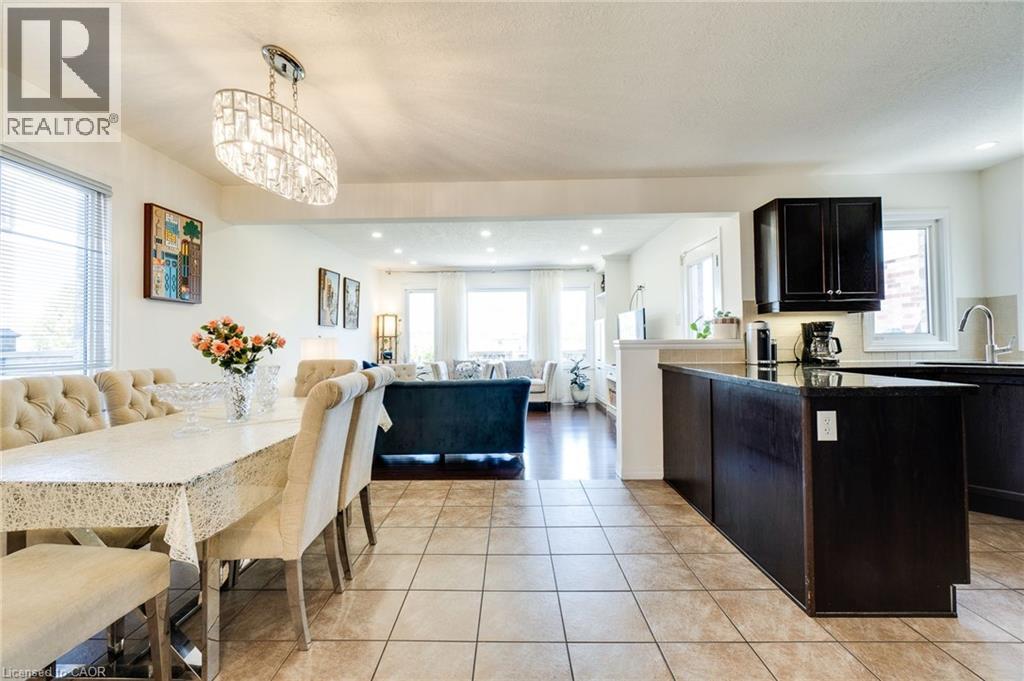 928 Dunblane Court Property Photo 16