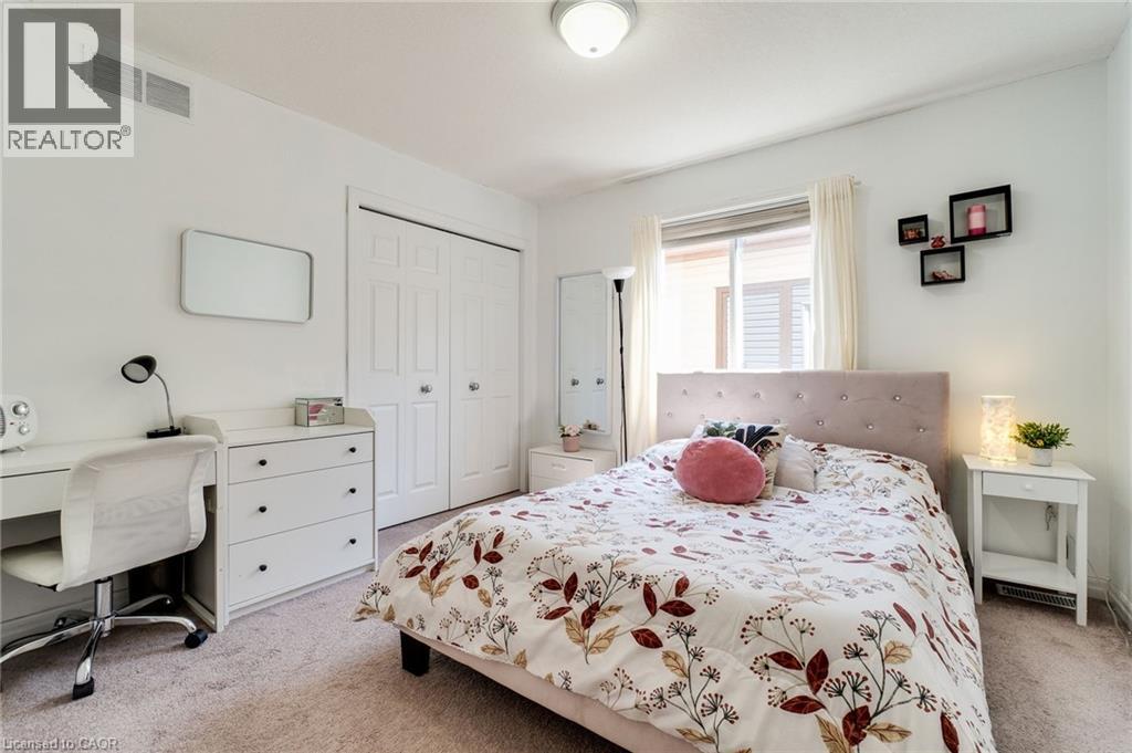 928 Dunblane Court Property Photo 31