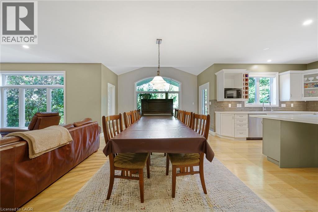 112 Dirksen Court Property Photo 12