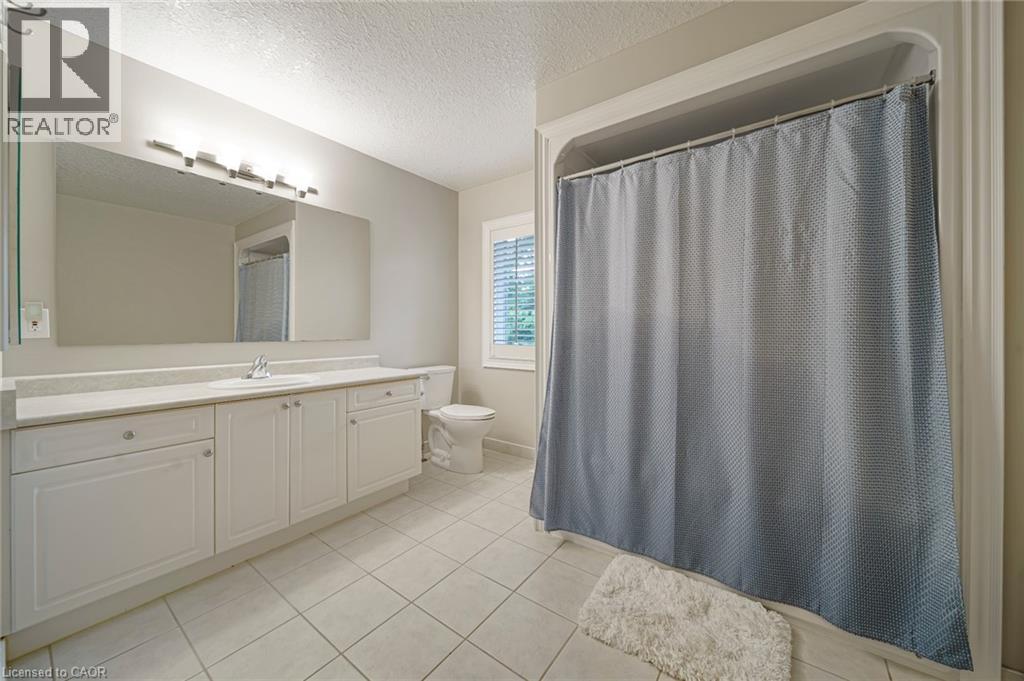 112 Dirksen Court Property Photo 31