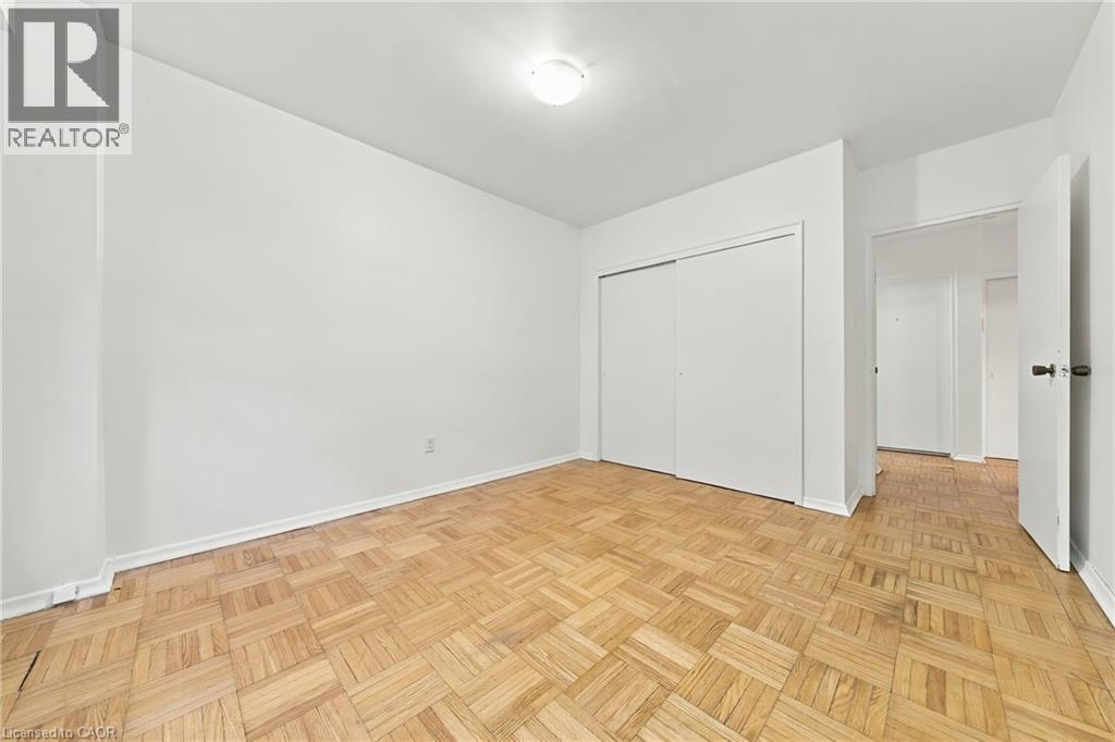 325a James Street S Unit# 106 Property Photo 9