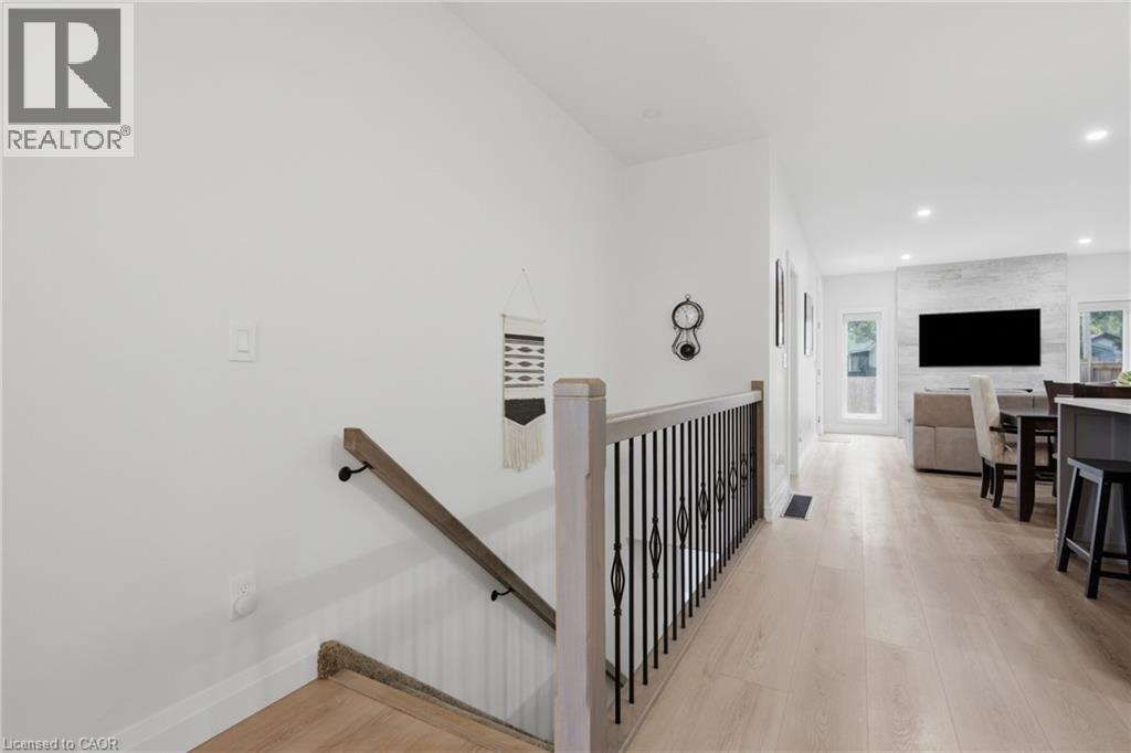 1055 Bay Street Property Photo 26