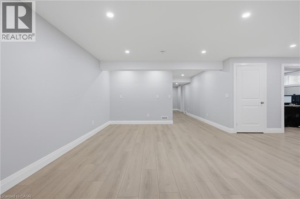1055 Bay Street Property Photo 29