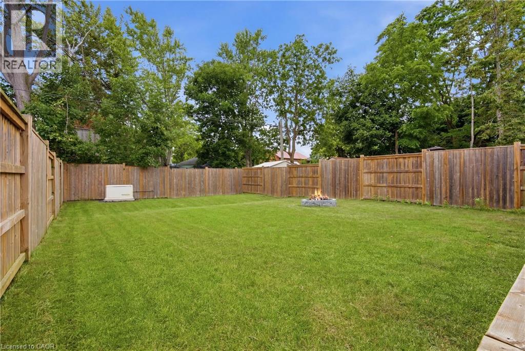1055 Bay Street Property Photo 33
