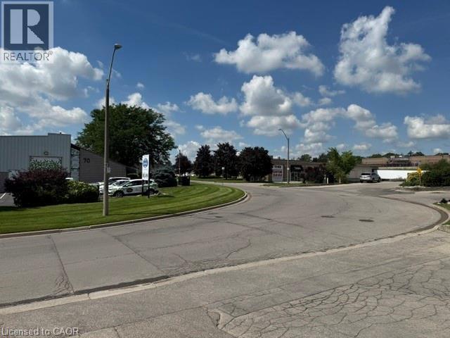 95 Hempstead Drive Unit# 9 Property Photo 2