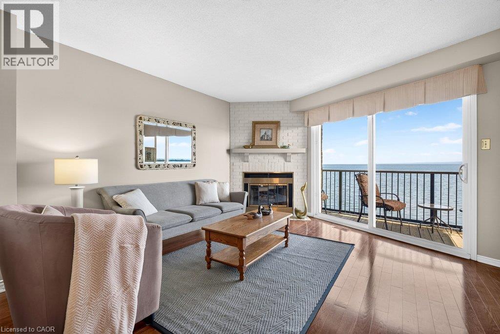 2136 Old Lakeshore Road Unit# 8 Property Photo 5