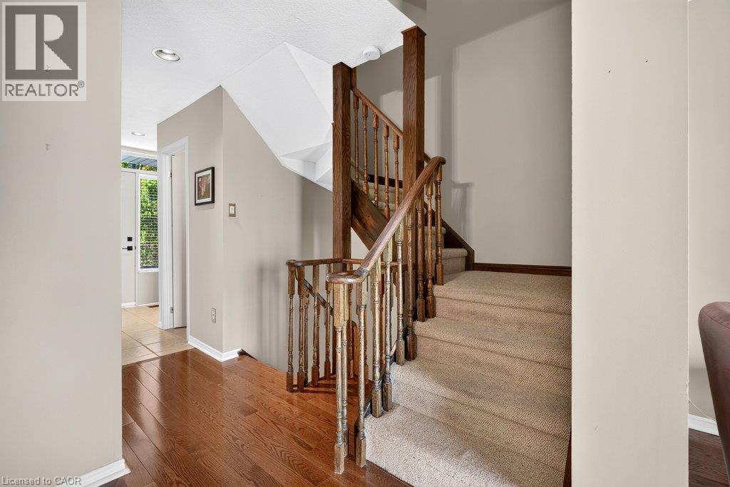 2136 Old Lakeshore Road Unit# 8 Property Photo 17