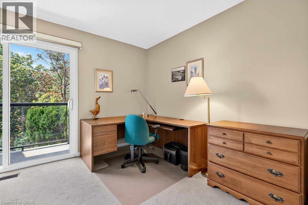 2136 Old Lakeshore Road Unit# 8 Property Photo 23