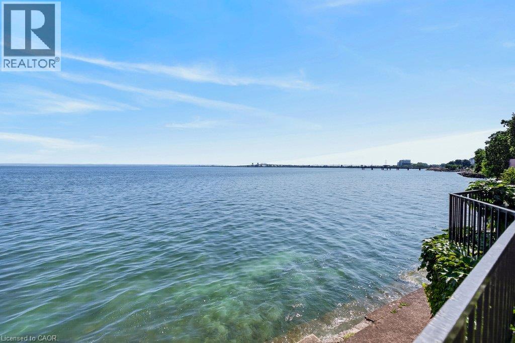 2136 Old Lakeshore Road Unit# 8 Property Photo 33