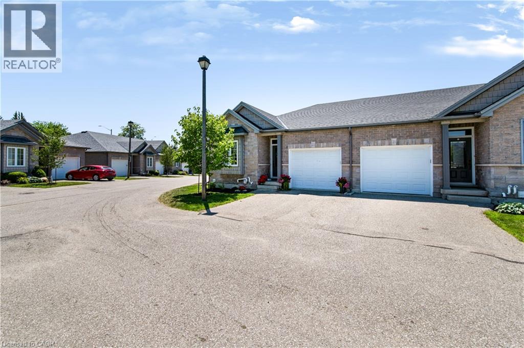 244 DUNDAS Street W Unit# 22